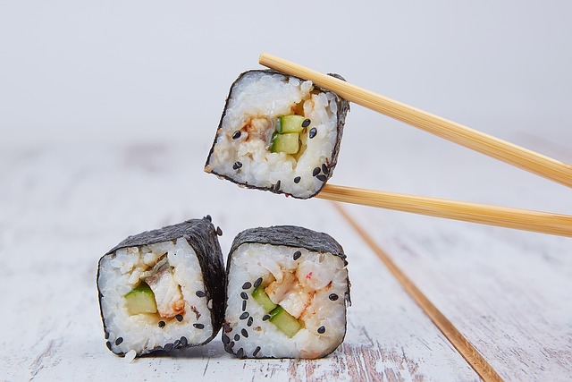 Co to jest to różowe w sushi? Co to jest to różowe w sushi?