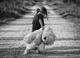 Jaka pierwsza zabawka dla noworodka? Jaka pierwsza zabawka dla noworodka?