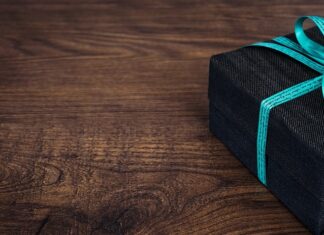 Co kupić w prezencie dla niemowlaka?