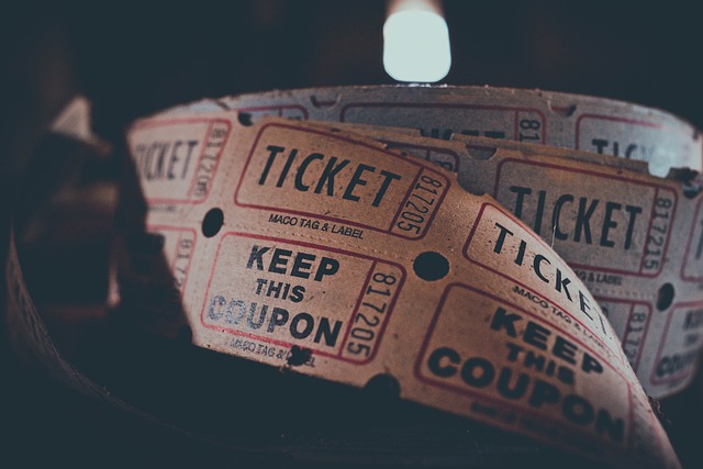 Czy trzeba jeździć na rolkach w kasku? Czy trzeba jeździć na rolkach w kasku?