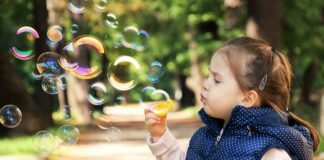 Jak działa metoda Montessori w praktyce